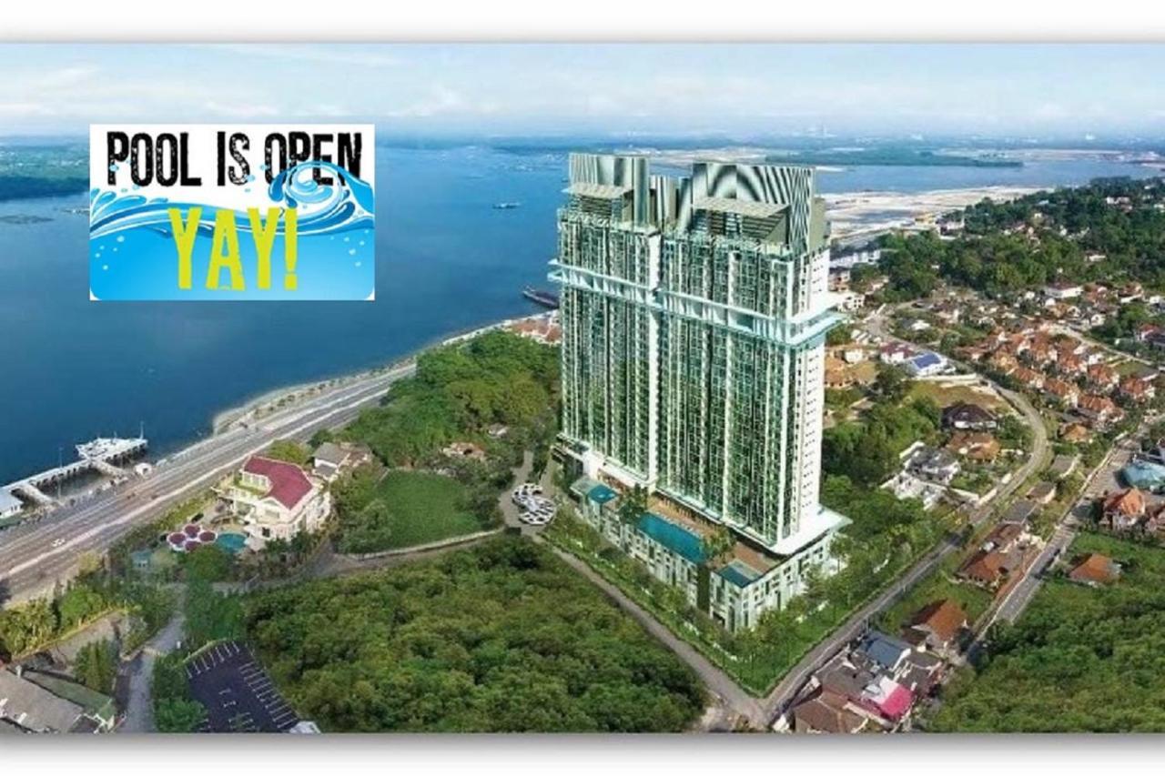 ג'והור בהרו Experience The Coast - Hostahome Suites At Paragon Residence Near Downtown מראה חיצוני תמונה